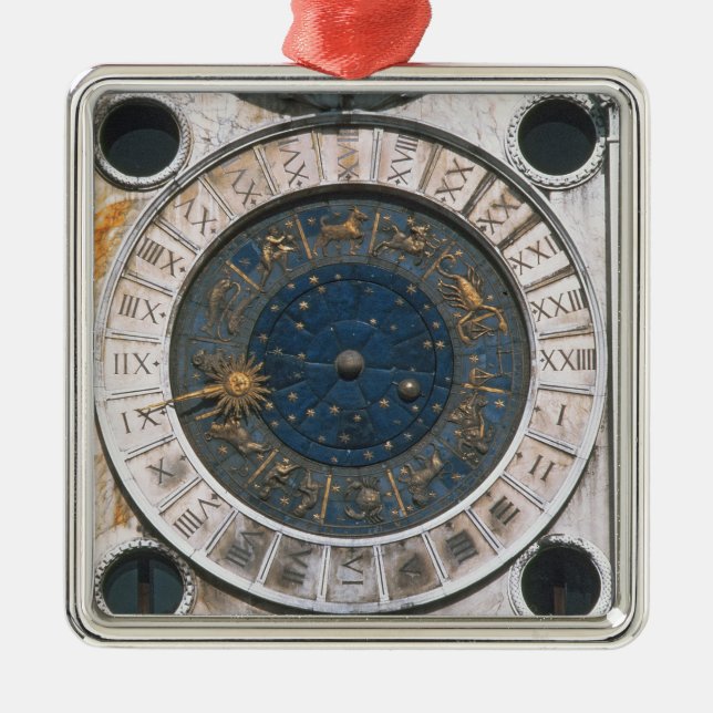 Guldet och emaljen tar tid på ansikte, designen julgransprydnad metall (Framsidan)