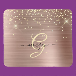Guldglitter, guldmonogram, svart namn i skrivstil musmatta