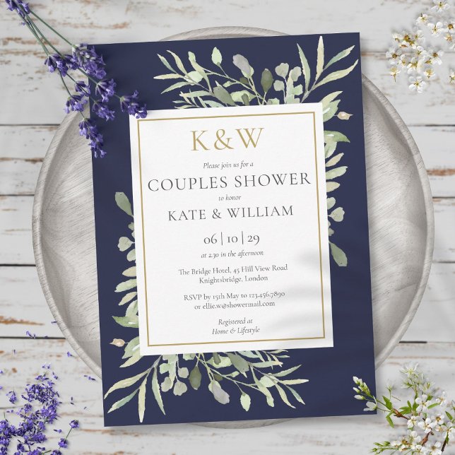 Guldmonogram Grönska Marinblå Bröllopsfestinbjudan Inbjudningar (Gold Monogram Greenery Navy Blue Couples Shower Invitation)
