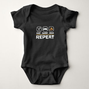 Guldpaning prospektering Öst Pan Upprepa T Shirt