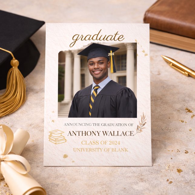 Guldskallegraf Invitation Inbjudningar (Gold accented graduate portrait layout for announcing a college commencement milestone)