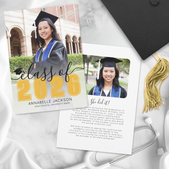 Guldskrift Examen Foto Utexaminerad Meddelande (Simple Gold Script Graduate Photo Graduation Announcement)