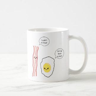 Gullig bacon- och äggtecknad kaffemugg