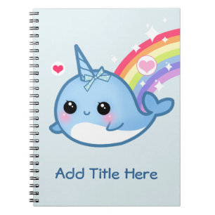 Gullig bebis som är narwhal med regnbågen - anteckningsbok med spiral