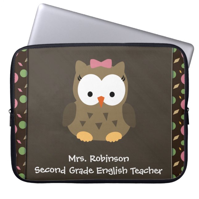 Gullig flickauggla, rosa/grönt/brunt laptop sleeve (Framsidan)