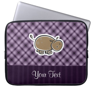 Gullig flodhäst; Lilor Laptop Sleeve
