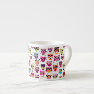 Gullig för barn för ugglabakgrundsmönster espressomugg