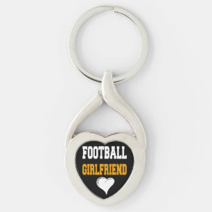 GULLIG GÅVA FÖR FOTBOLLFLICKVÄN TWISTED HEART SILVERFÄRGAD NYCKELRING