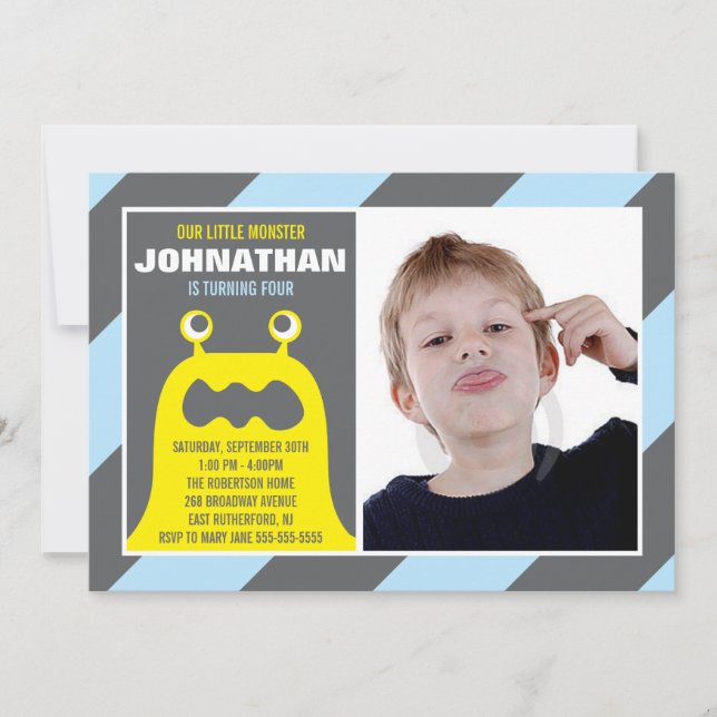 Gullig gigantisk inbjudanpojke inbjudningar (Framsida)