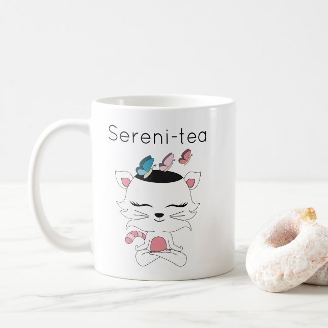 Gullig illustrerad Sereni-tea meditationkattunge Kaffemugg (Med munk)