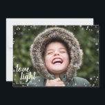 Gullig kärlek & ljust kort för Hanukkah<br><div class="desc">Det stilfulla och gulliga kortet för det Hanukkah helgdagfotoet är perfekt för all din vänner och familj denna julhelg.  Skräddarsy texten med ditt efternamn och året och byt ut bilden för ett foto av dina ungar,  husdjuret eller den hela familjen.</div>