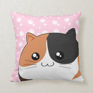 Gullig Kawaii knubbig calicokattunge Kudde