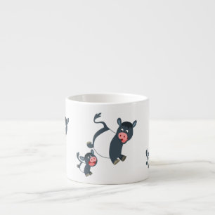 Gullig leka tecknad kuten Galloway ko och kalv Espressomugg