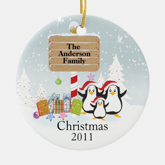 Gullig pingvinfamilj av prydnaden för 3 jul julgransprydnad keramik (Framsidan)