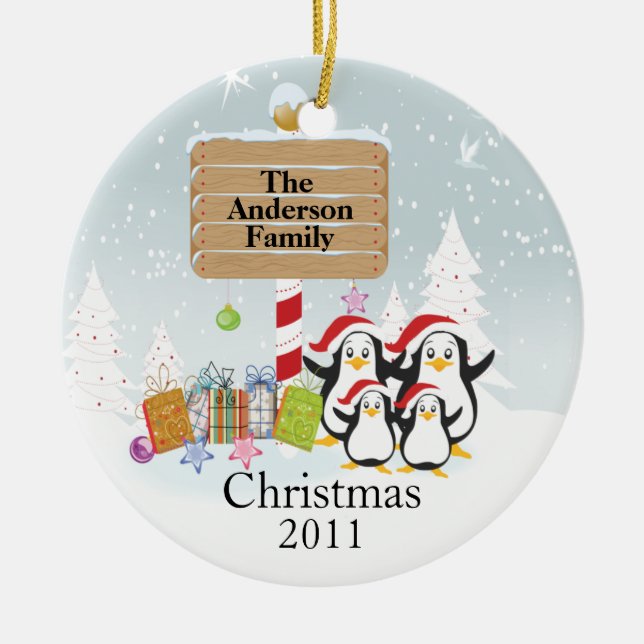 Gullig pingvinfamilj av prydnaden för 4 jul julgransprydnad keramik (Framsidan)