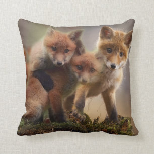 Gullig rävfamilj kudde