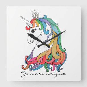 Gullig regnbågeunicorn för vattenfärg fyrkantig klocka