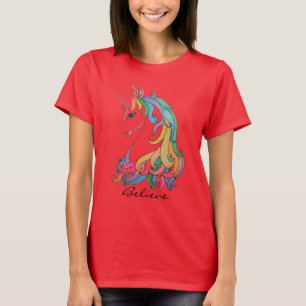 Gullig regnbågeunicorn för vattenfärg t shirt