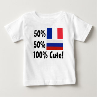 Gullig ryss 100% för 50% fransk 50% tee