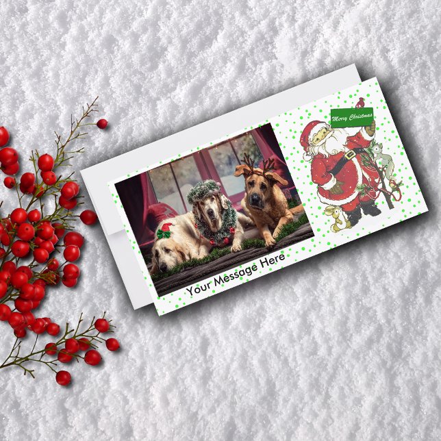 Gullig Santa djurgod jul Julkort (Cute Santa Claus with animals and tree on green polka dot flat photo Christmas card.)