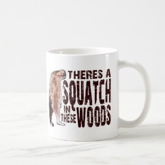 Gullig SQUATCH I DESSA SKOGEN - finna Bigfoot Kaffemugg