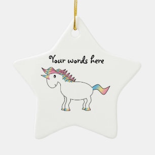 Gullig vitregnbågeunicorn julgransprydnad keramik