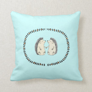 Gulliga igelkottar kopplar ihop kudde