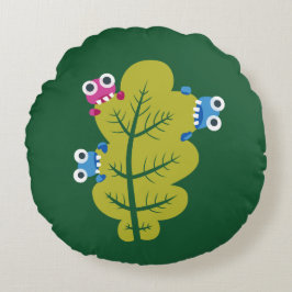 Gulliga kryp äter det gröna löv rund kudde