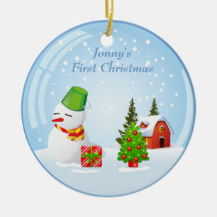 Gulliga personligbaby kastar snöboll första jul julgransprydnad keramik
