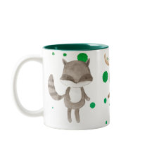 Gulliga skogsmarkvarelser på gröna Specks