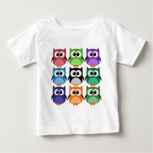 Gulligt! - Regnbåge av färgrika ugglor T Shirt