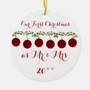 Gulligt smyckar vår första jul tillsammans julgransprydnad keramik