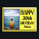Gult 30th Art Deco Birthday Photo Poster<br><div class="desc">Dekorera party med den här Gulten Poster 30:e konsthugdfoto. Anpassa med födelsedagskalans ålder,  namn och favoritfoto. Den har ett modernt konsdeco-teckensnitt med en snyggt avfasad gräns.</div>