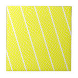 Gult av keramiskt plattor, polkadot White Kakelplatta<br><div class="desc">Ceramic Tile Något för alla erbjuder anpassade plattor för personlig som är särskilt designade för att förbättra skönheten i ditt hem. Den här unika designade plattan garanterar en vacker avsluta till alla dina dekorplattor. Medan du redan är här kanske du vill se andra relaterade badrumsartiklar som duschgardiner, tvålskåp, badkar, badkar,...</div>