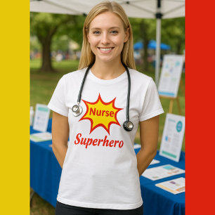 Gult av sjuksköterska och superhjälte och Röd T Shirt