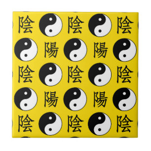 Gult Background Chinese Yinyang Mönster Kakelplatta