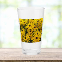 Gult Black Eyed Susans Blommigt Drinking