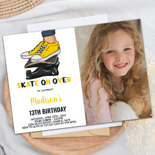 Gult Black Photo Skateboard Birthday-inbjudan Inbjudningar