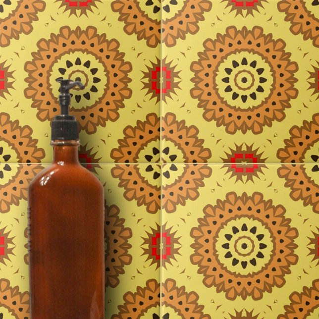 Gult Black Red Ethnic Talavera Mönster Kakelplatta (Skapare uppladdad)
