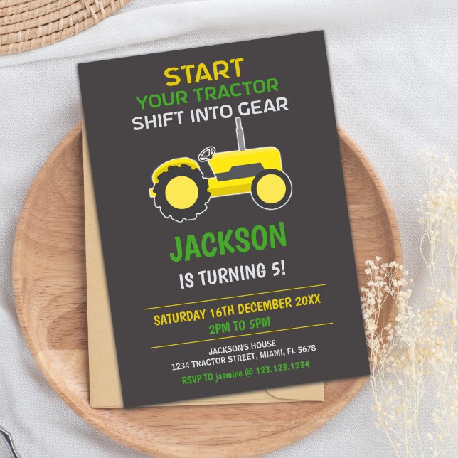 Gult & Black Tractor Birthday-inbjudan Inbjudningar (Yellow Black Tractor Birthday Invitations)