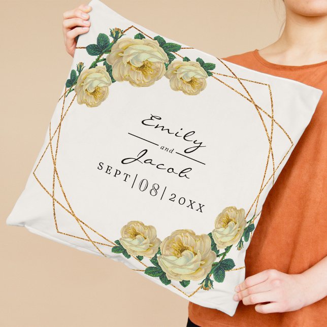 Gult Blommigt Wed Elegant Guld Glitter Geometric Kudde (Skapare uppladdad)