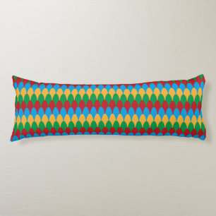 Gult Blue Grönt och Red Geometric Scallops Kroppskudde