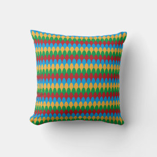 Gult Blue Grönt och Red Geometric Scallops Kudde