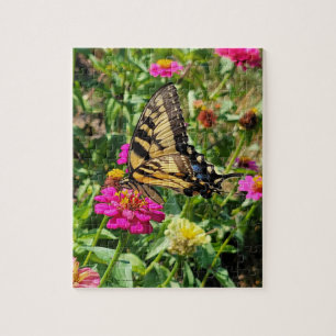 Gult Butterfly i Zinnia Garden Pussel