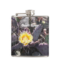 Gult cactus blomma i vår