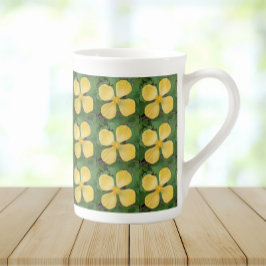 Gult Celandine Poppy Blommigt Benporslin Mugg