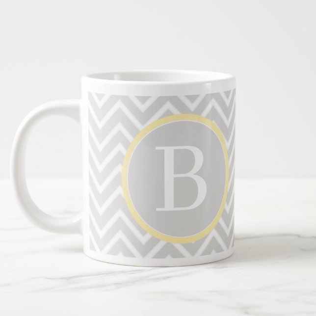 Gult Chevron Monogram Jumbo Mugg (Vänster)