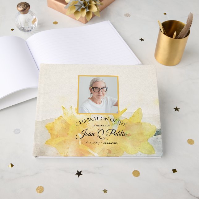 Gult Daffodils Firande of Life Memorial Gästböcker (Framsida Öppen)