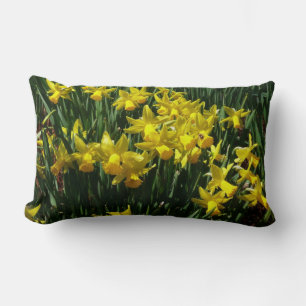 Gult Daffodils I Cheery Vår blommor Lumbarkudde