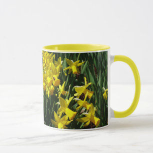 Gult Daffodils I Cheery Vår blommor Mugg